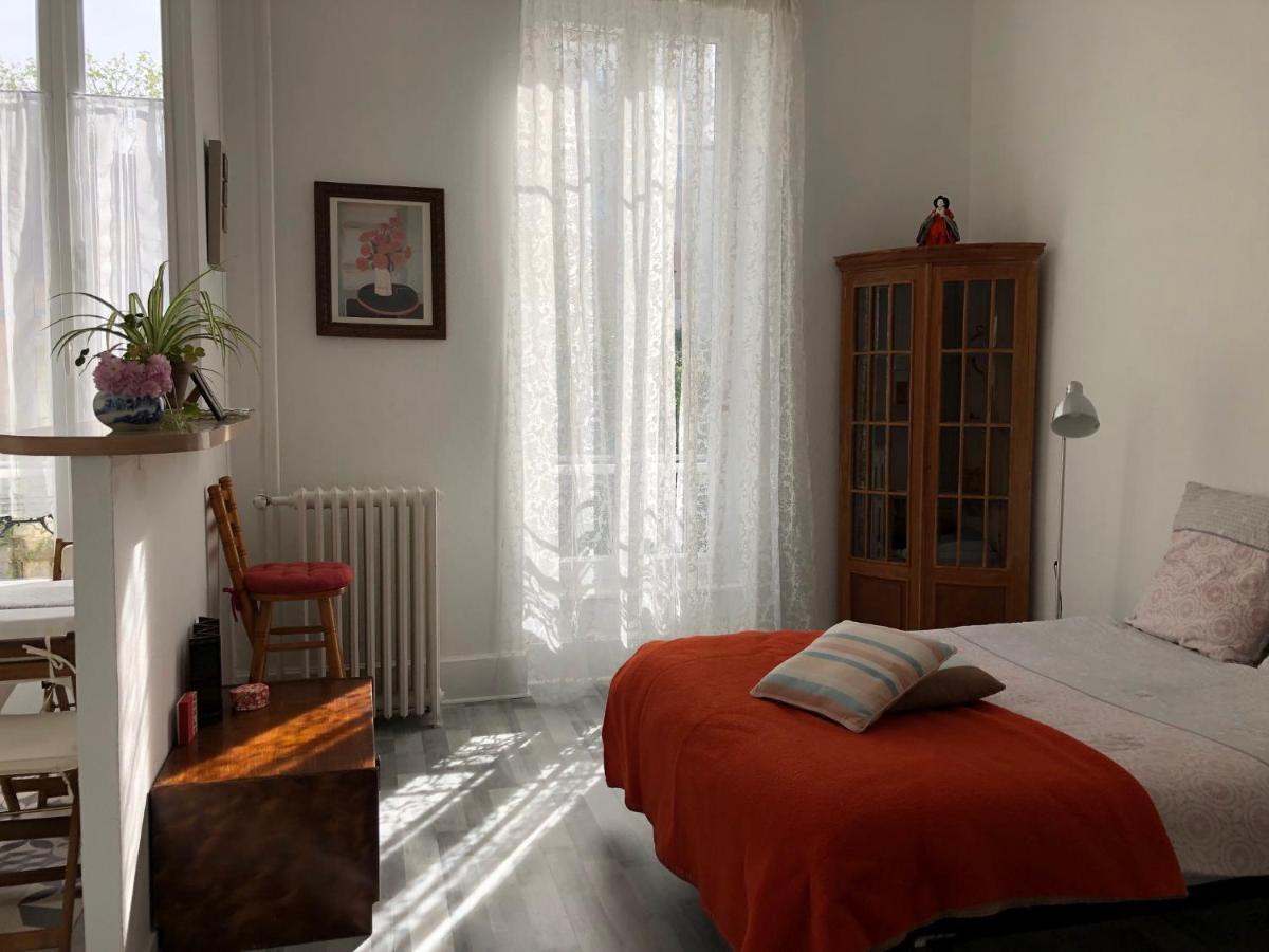 Villa Camelia Studio De Charme A Cote Des Thermes Vichy Bagian luar foto